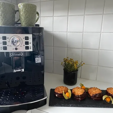 Spotlight 4you With Parking By Belle-stay דירה קיצביהל