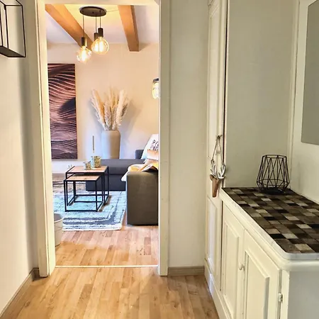 Spotlight 4you With Parking By Belle-stay